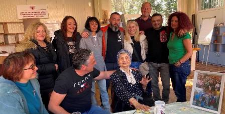 spomeni 16